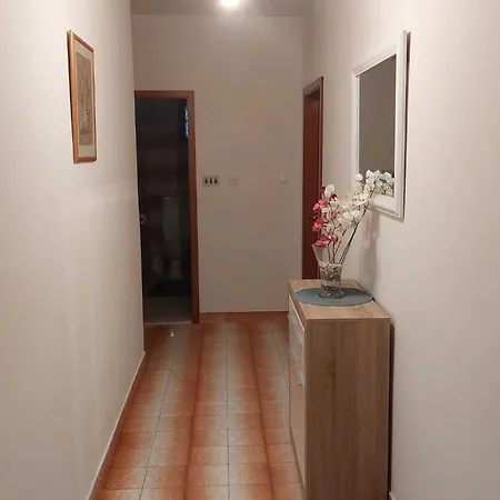 Dominik - Two Bedroom With Terrace And Sea View Appartement *