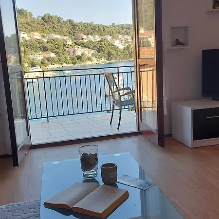 Apartment Dominik - Two Bedroom With Terrace And Sea View