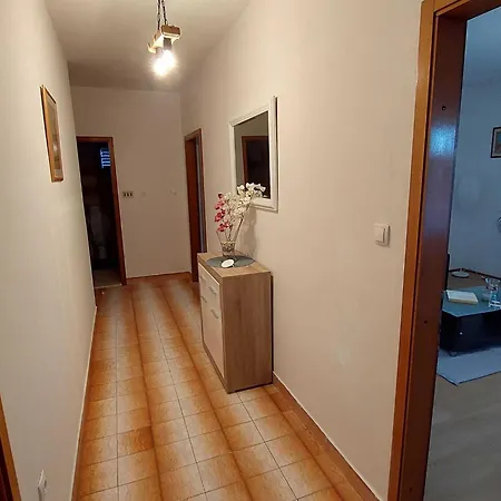 Apartmán Dominik - Two Bedroom With Terrace And Sea View Smokvica (Korcula)