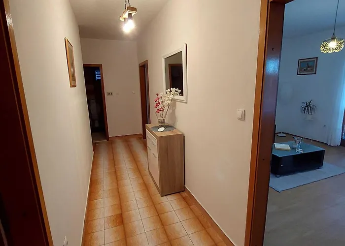 아파트 Dominik - Two Bedroom With Terrace And Sea View Smokvica (Korcula)